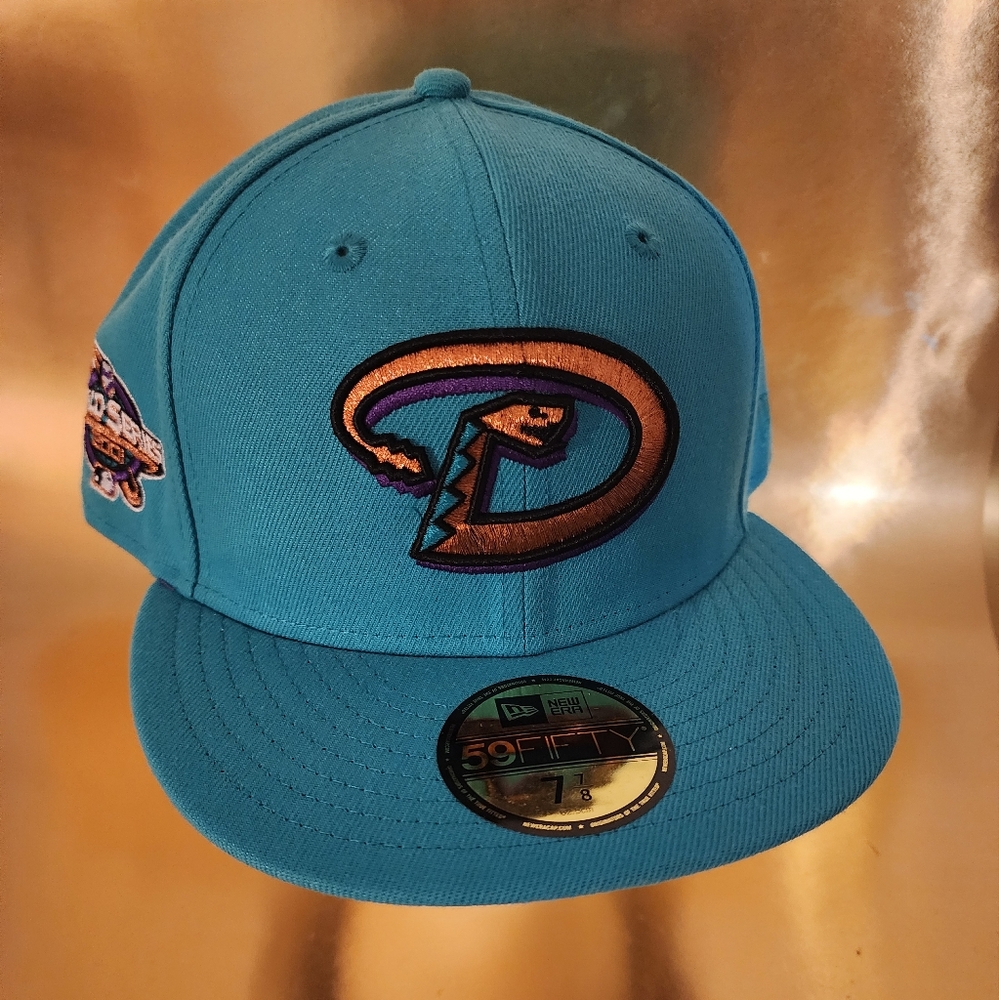 Arizona Diamondbacks MLB New Era 2001 World SerSide Patch Fitted Hat Size 7 7/8